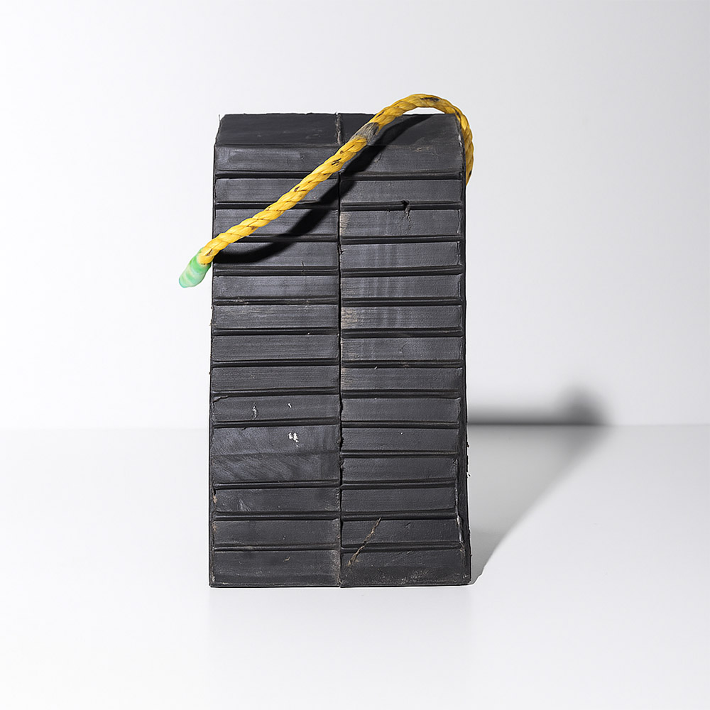 Rubber Wheel Chock MASSWC-2 - 3