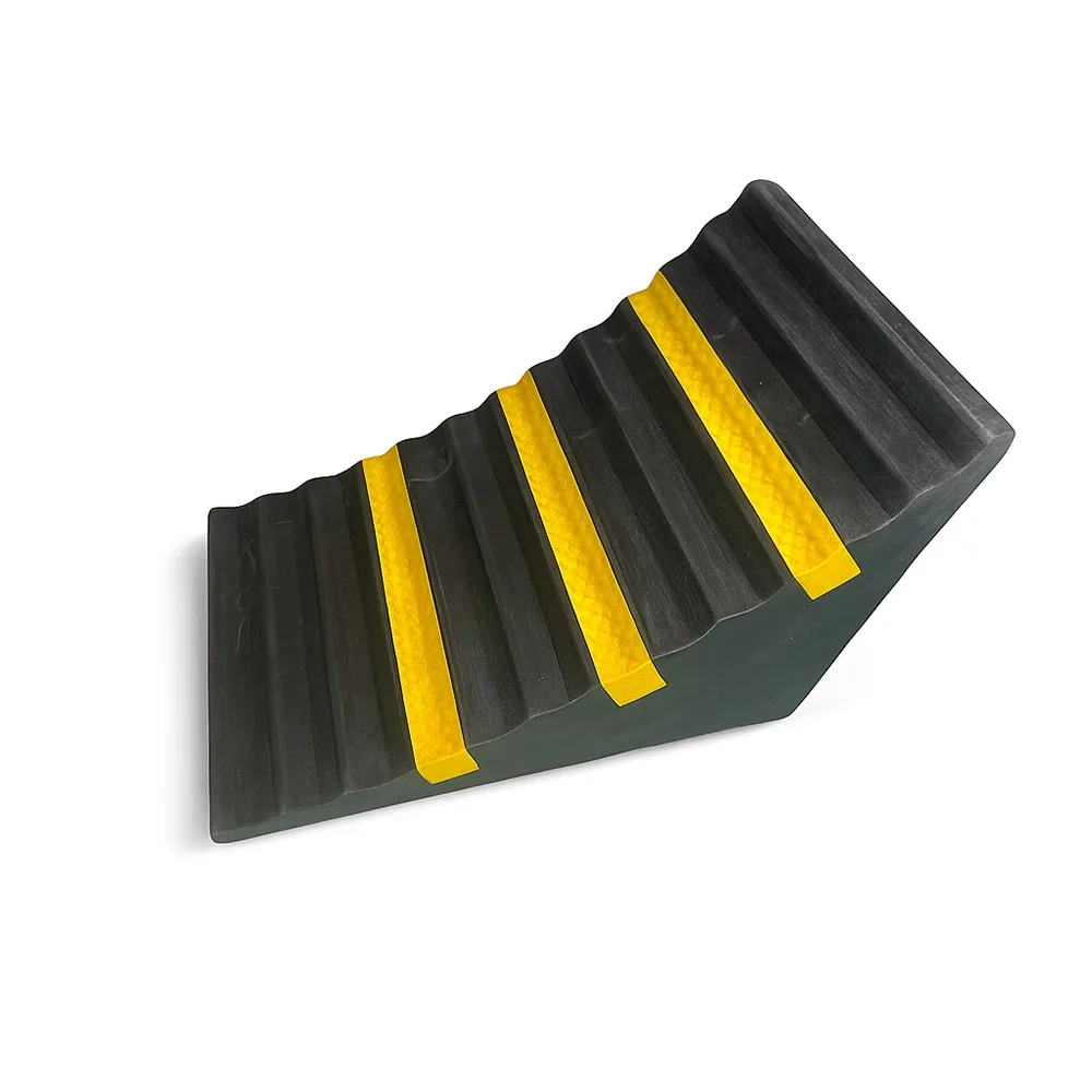 Heavy-duty wheel chock blocks for trucks
