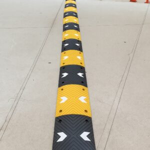 75mm Rubber Speed Bump (MASSRB75-1) - High Profile Directional Hump 8 Vibrant Speed Bump