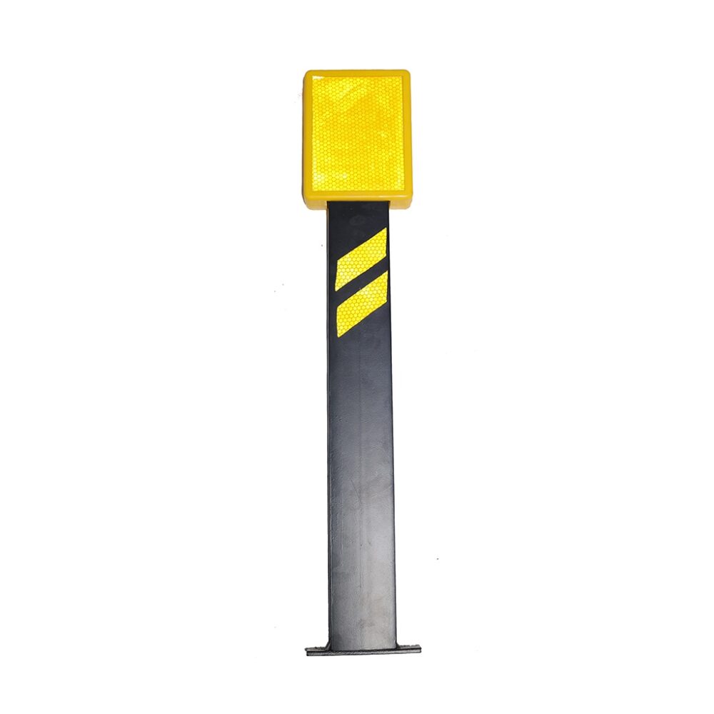 TRAFFIC DELINEATOR POST 1 TRAFFIC DELINEATOR POST 1